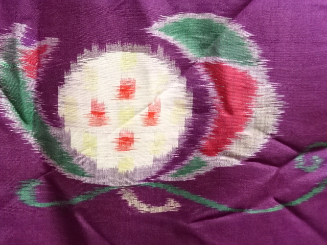 JAPANESE KIMONO / ANTIQUE KIMONO / SILK / MEISEN / WOVEN FLORAL ARABESQUE